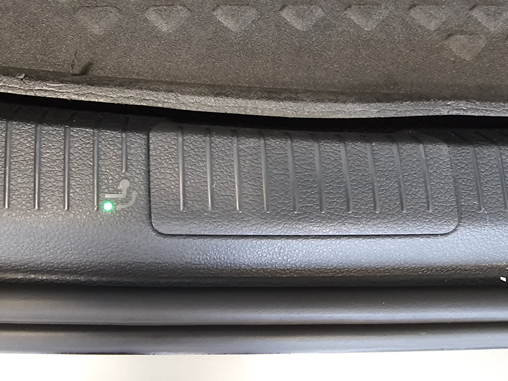 VW Golf Variant bei Hoffmann Automobile in Wolfsburg kaufen und sofort mitnehmen - Bild 3