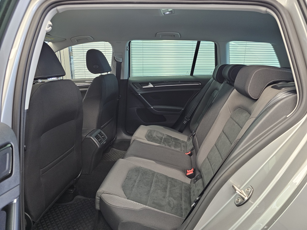 VW Golf Variant bei Hoffmann Automobile in Wolfsburg kaufen und sofort mitnehmen - Bild 6