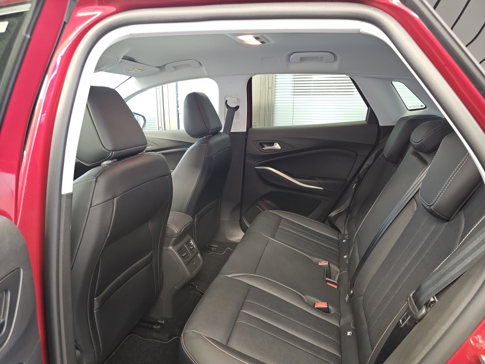 Opel Grandland (X) bei Hoffmann Automobile in Wolfsburg kaufen und sofort mitnehmen - Bild 7