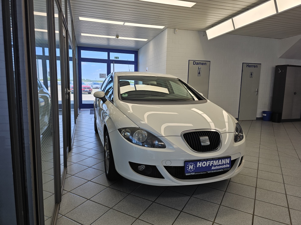 Seat Leon bei Hoffmann Automobile in Wolfsburg kaufen und sofort mitnehmen - Bild 15