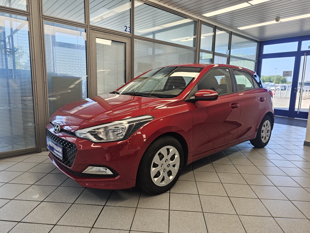 Hyundai i20 bei Hoffmann Automobile in Wolfsburg kaufen und sofort mitnehmen - Bild 1