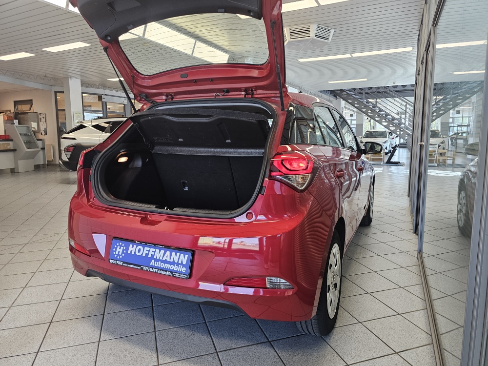 Hyundai i20 bei Hoffmann Automobile in Wolfsburg kaufen und sofort mitnehmen - Bild 2