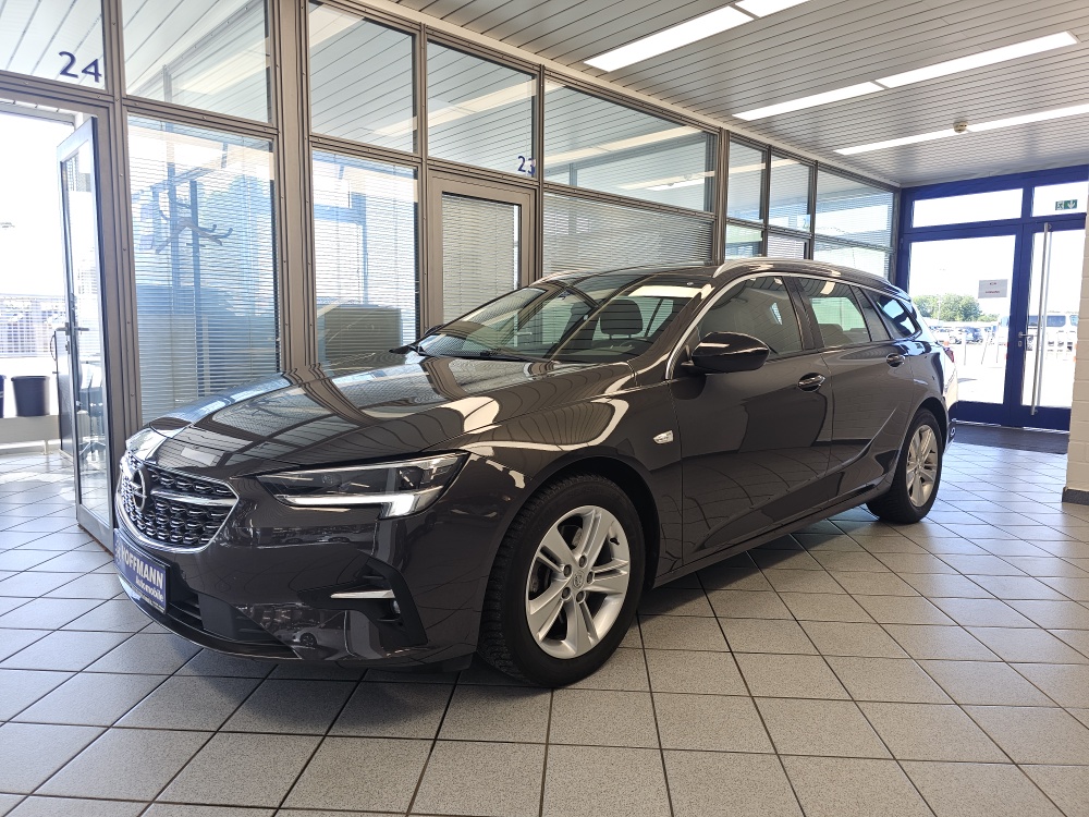 Opel Insignia Sportstourer bei Hoffmann Automobile in Wolfsburg kaufen und sofort mitnehmen - Bild 1