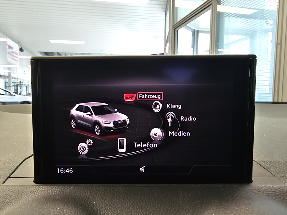 Audi Q2 bei Hoffmann Automobile in Wolfsburg kaufen und sofort mitnehmen - Bild 10