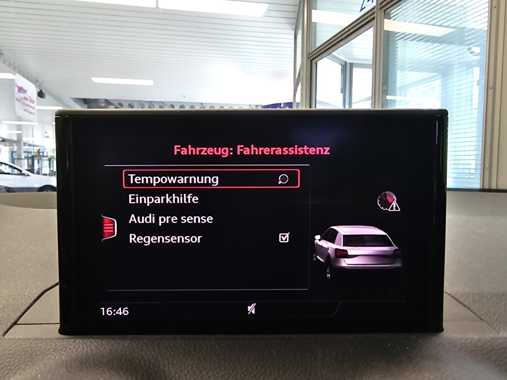 Audi Q2 bei Hoffmann Automobile in Wolfsburg kaufen und sofort mitnehmen - Bild 11