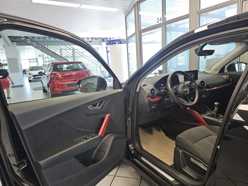 Audi Q2 bei Hoffmann Automobile in Wolfsburg kaufen und sofort mitnehmen - Bild 22