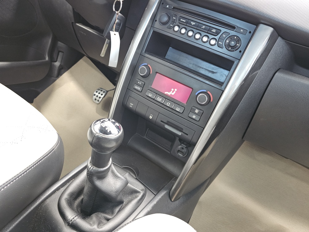 Peugeot 207 CC bei Hoffmann Automobile in Wolfsburg kaufen und sofort mitnehmen - Bild 7