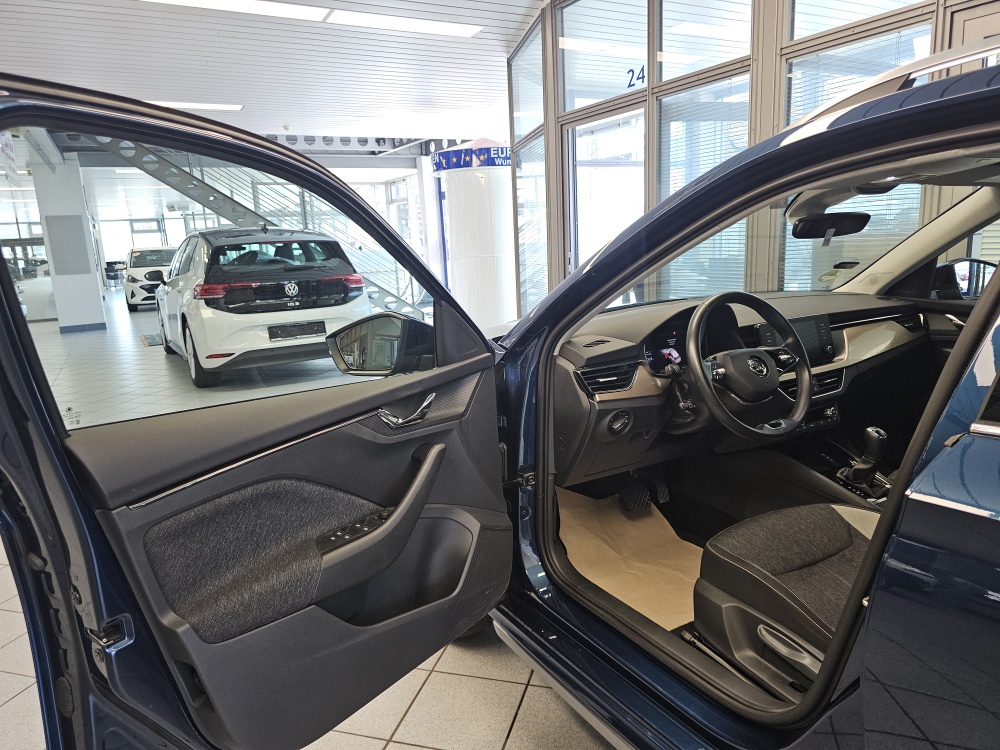 Skoda Kamiq bei Hoffmann Automobile in Wolfsburg kaufen und sofort mitnehmen - Bild 24