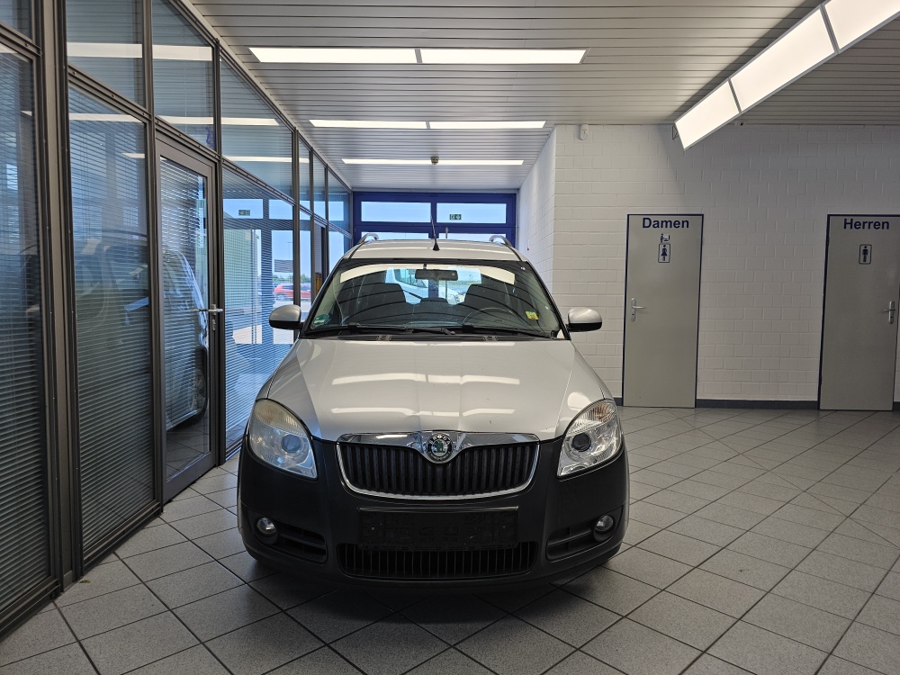 Skoda Roomster bei Hoffmann Automobile in Wolfsburg kaufen und sofort mitnehmen - Bild 16