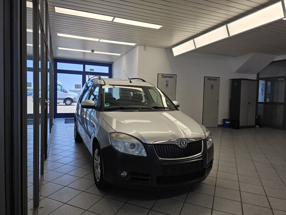 Skoda Roomster bei Hoffmann Automobile in Wolfsburg kaufen und sofort mitnehmen - Bild 17