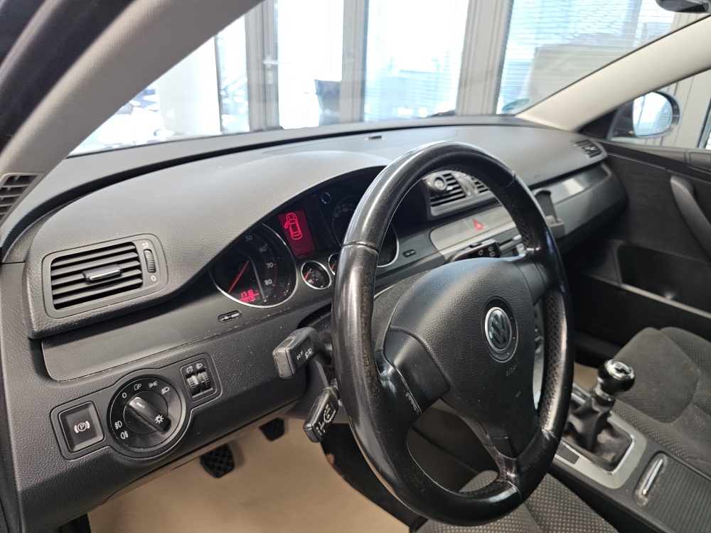 VW Passat Variant bei Hoffmann Automobile in Wolfsburg kaufen und sofort mitnehmen - Bild 13