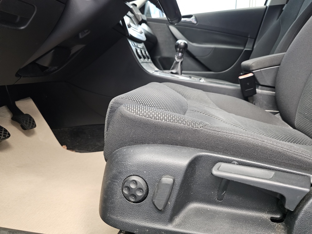 VW Passat Variant bei Hoffmann Automobile in Wolfsburg kaufen und sofort mitnehmen - Bild 15