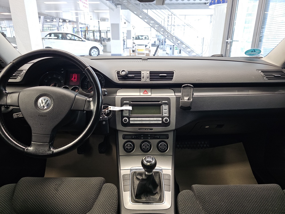VW Passat Variant bei Hoffmann Automobile in Wolfsburg kaufen und sofort mitnehmen - Bild 6