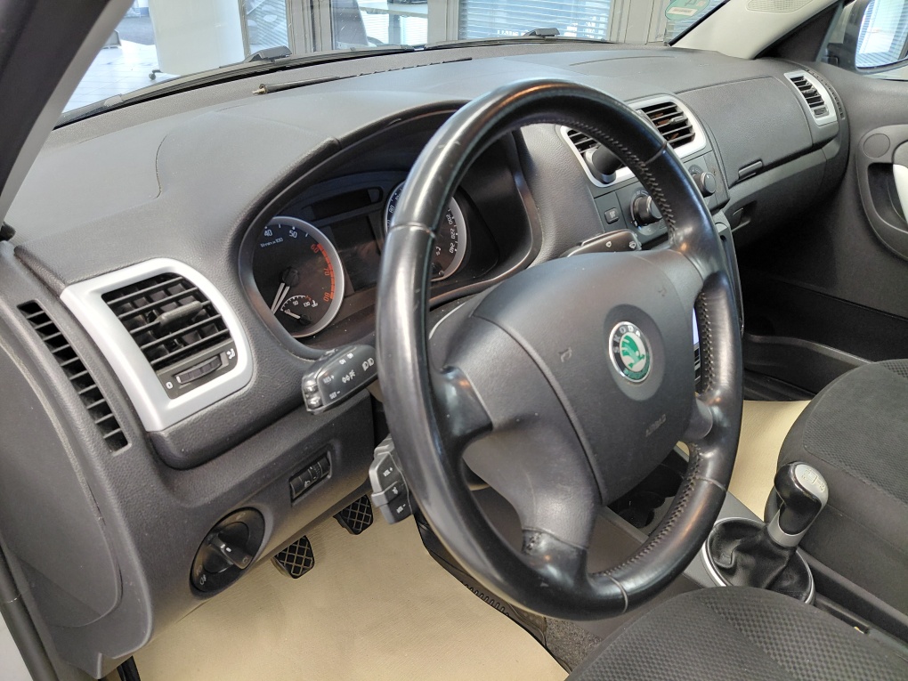 Skoda Fabia Combi bei Hoffmann Automobile in Wolfsburg kaufen und sofort mitnehmen - Bild 15