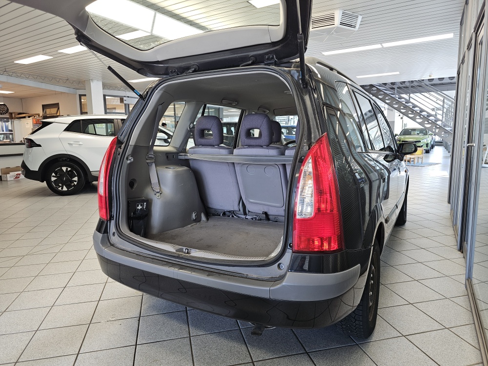 Mazda Premacy bei Hoffmann Automobile in Wolfsburg kaufen und sofort mitnehmen - Bild 2