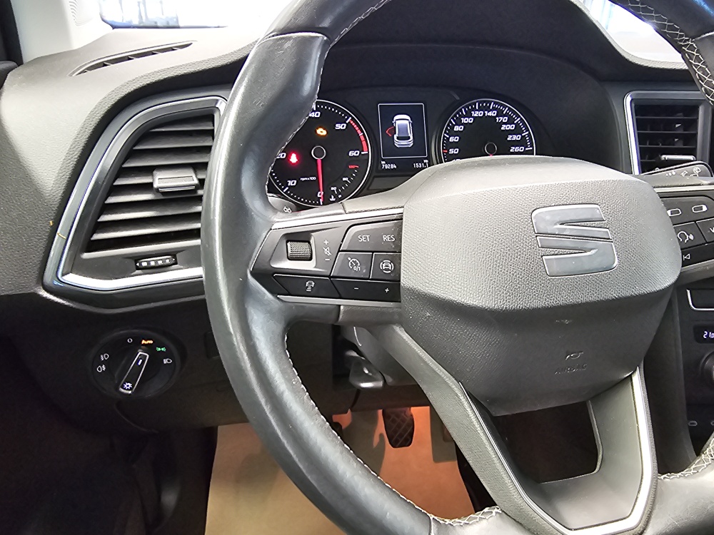 Seat Ateca bei Hoffmann Automobile in Wolfsburg kaufen und sofort mitnehmen - Bild 15