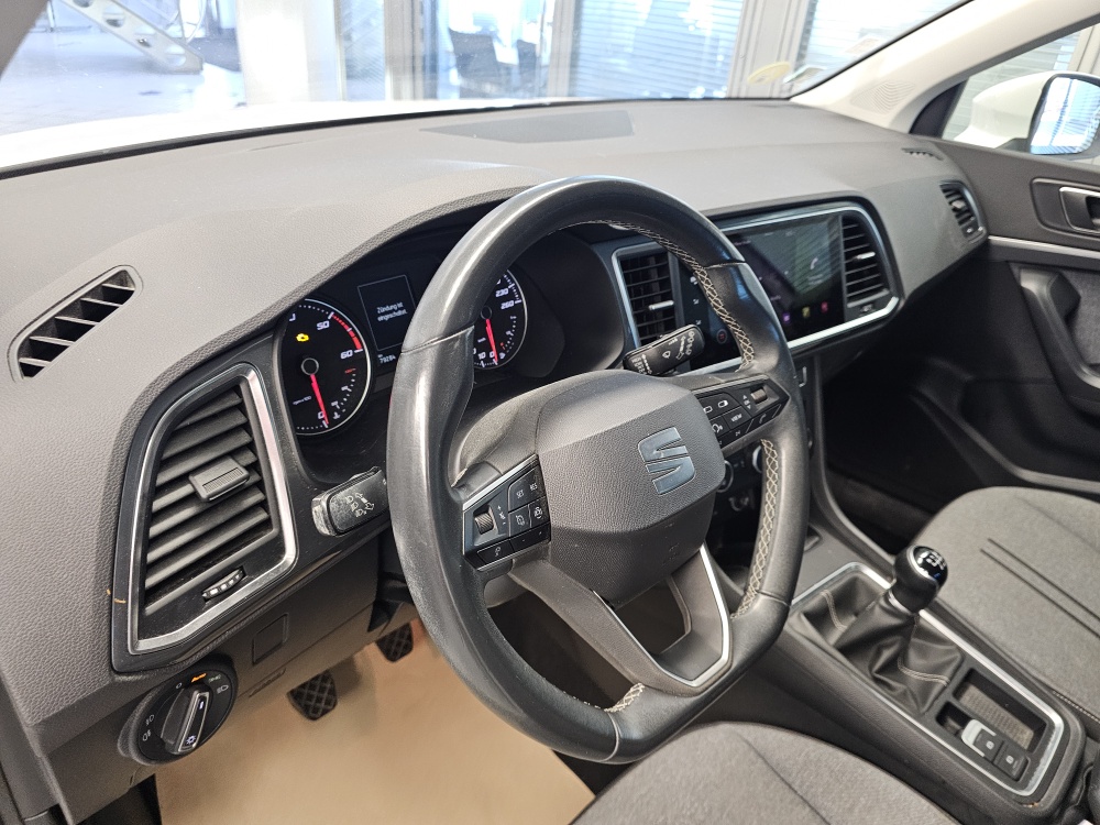 Seat Ateca bei Hoffmann Automobile in Wolfsburg kaufen und sofort mitnehmen - Bild 18