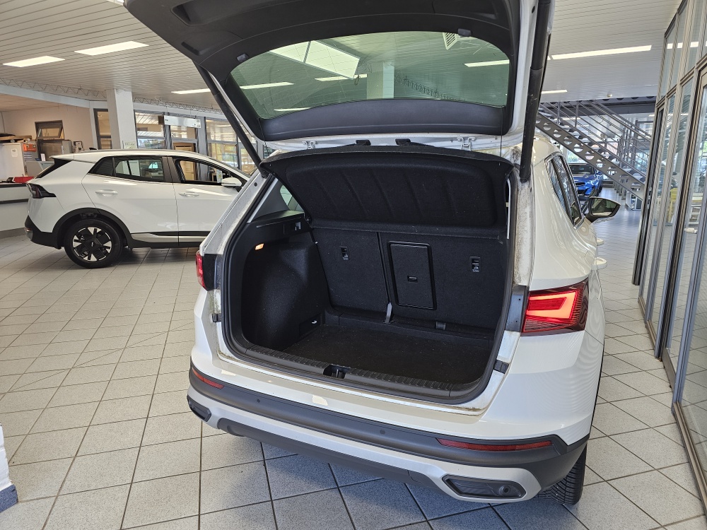 Seat Ateca bei Hoffmann Automobile in Wolfsburg kaufen und sofort mitnehmen - Bild 2