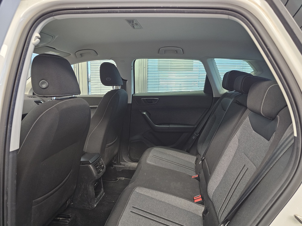 Seat Ateca bei Hoffmann Automobile in Wolfsburg kaufen und sofort mitnehmen - Bild 5