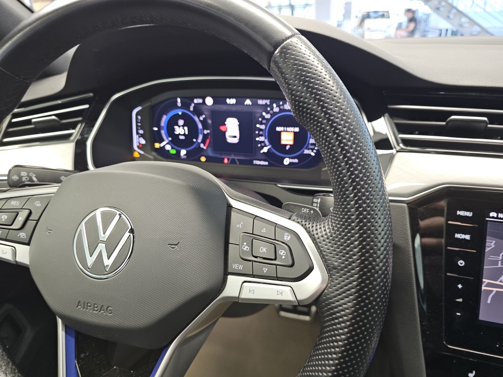VW Passat Variant bei Hoffmann Automobile in Wolfsburg kaufen und sofort mitnehmen - Bild 21