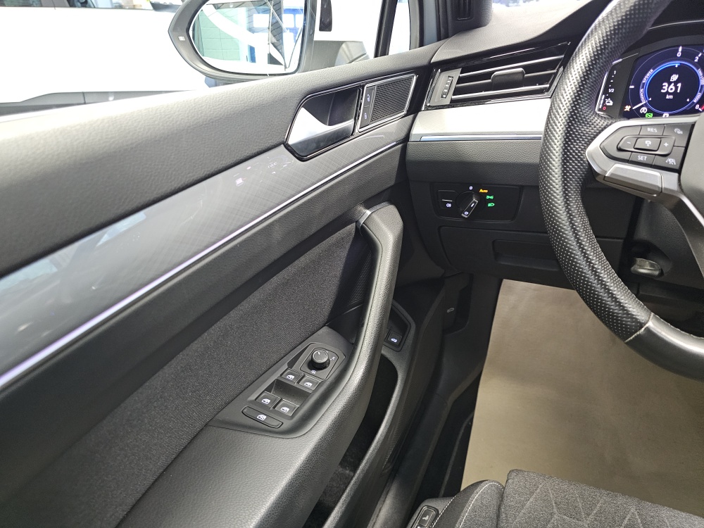 VW Passat Variant bei Hoffmann Automobile in Wolfsburg kaufen und sofort mitnehmen - Bild 23