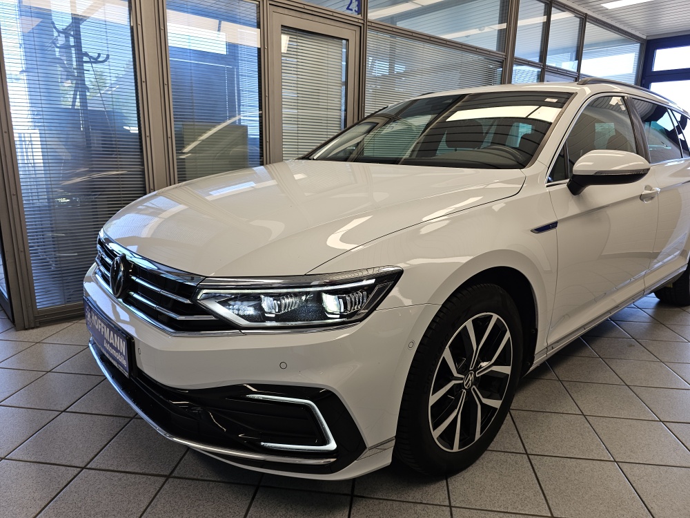 VW Passat Variant bei Hoffmann Automobile in Wolfsburg kaufen und sofort mitnehmen - Bild 30