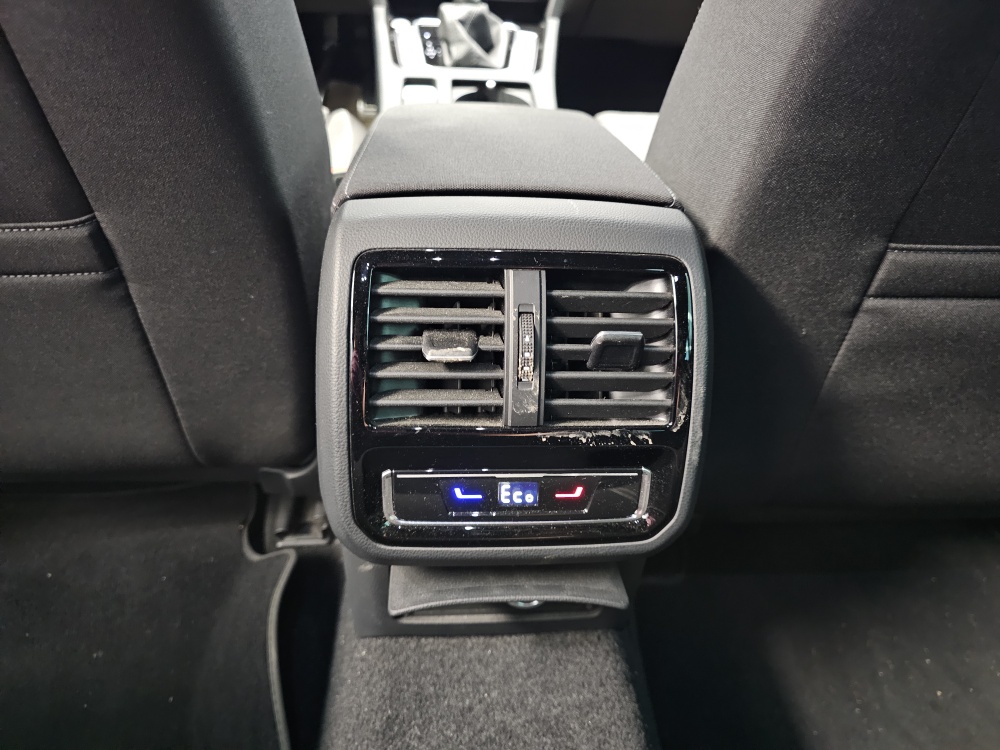 VW Passat Variant bei Hoffmann Automobile in Wolfsburg kaufen und sofort mitnehmen - Bild 8