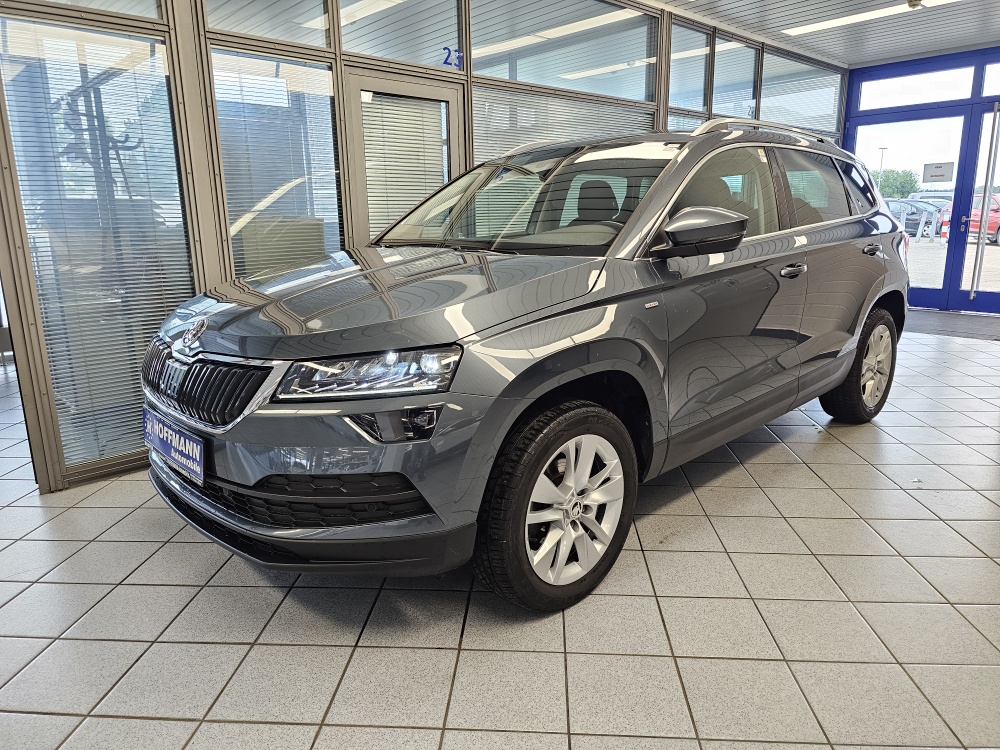 Skoda Karoq Ambition für nur 18.600,- € bei Hoffmann Automobile in Wolfsburg kaufen und sofort mitnehmen