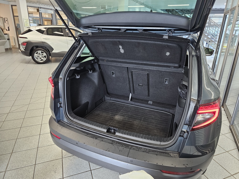 Skoda Karoq bei Hoffmann Automobile in Wolfsburg kaufen und sofort mitnehmen - Bild 2