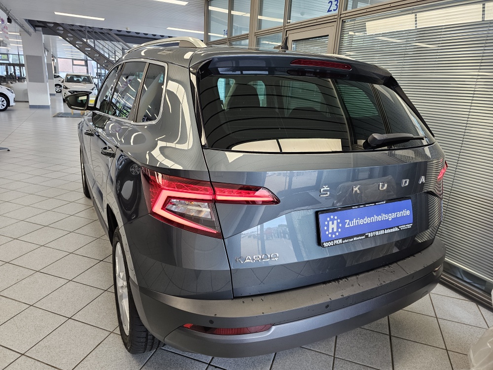 Skoda Karoq bei Hoffmann Automobile in Wolfsburg kaufen und sofort mitnehmen - Bild 4