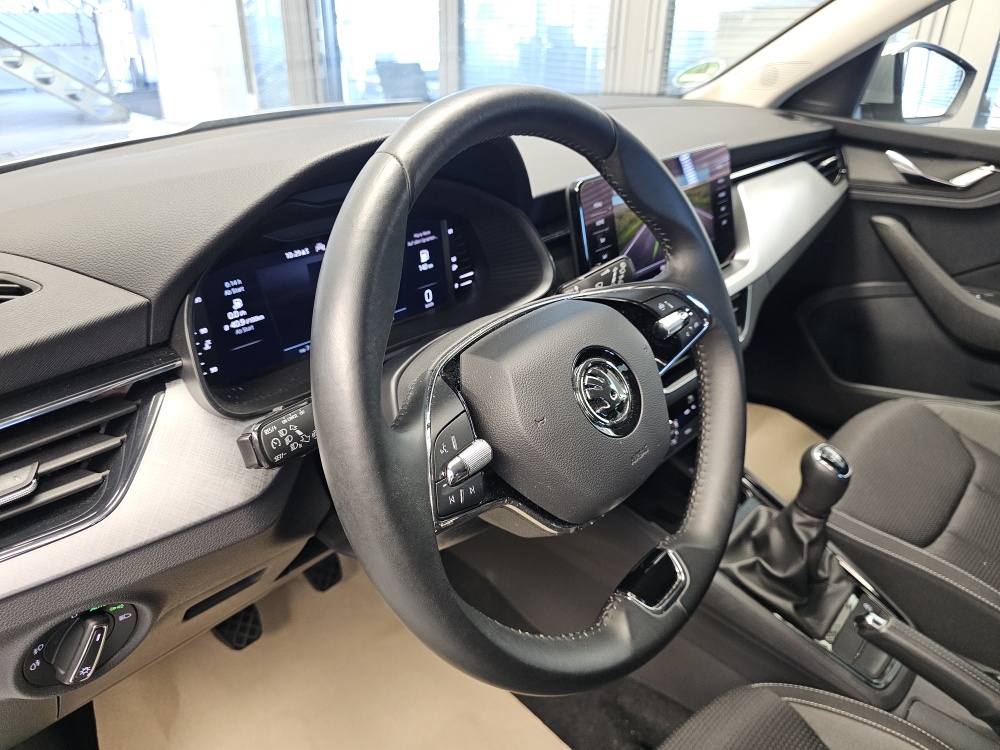 Skoda Kamiq bei Hoffmann Automobile in Wolfsburg kaufen und sofort mitnehmen - Bild 20