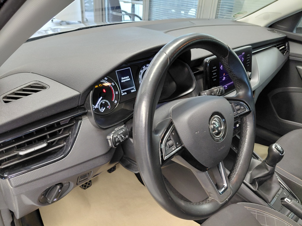 Skoda Scala bei Hoffmann Automobile in Wolfsburg kaufen und sofort mitnehmen - Bild 18