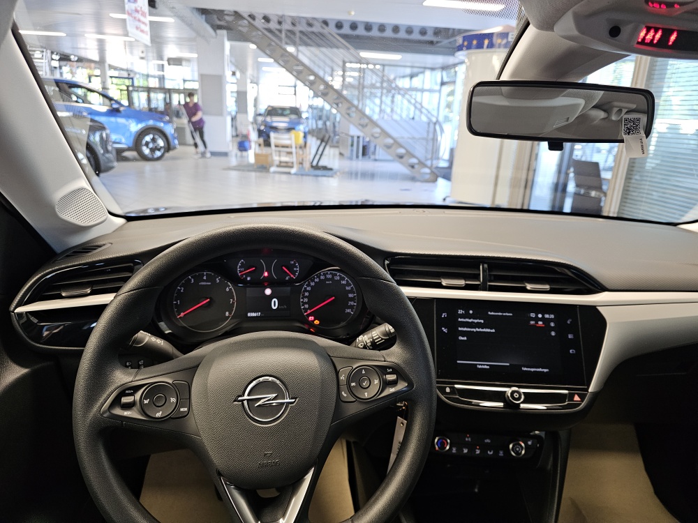 Opel Corsa bei Hoffmann Automobile in Wolfsburg kaufen und sofort mitnehmen - Bild 16