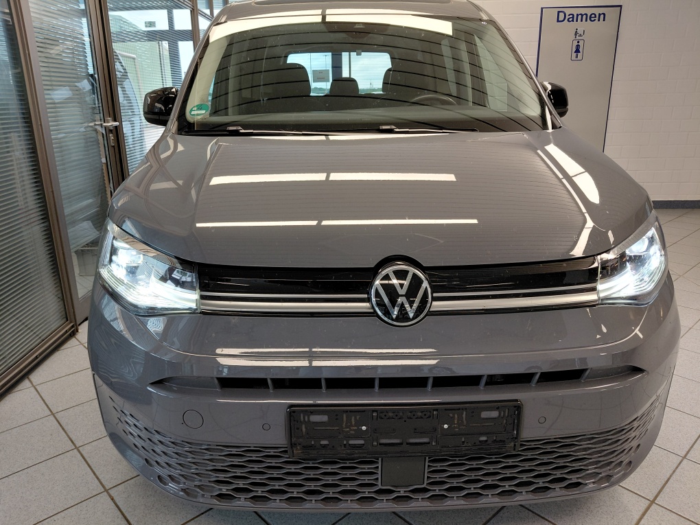VW Caddy Maxi bei Hoffmann Automobile in Wolfsburg kaufen und sofort mitnehmen - Bild 25