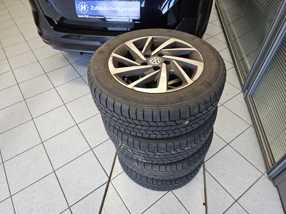 VW Touran bei Hoffmann Automobile in Wolfsburg kaufen und sofort mitnehmen - Bild 4