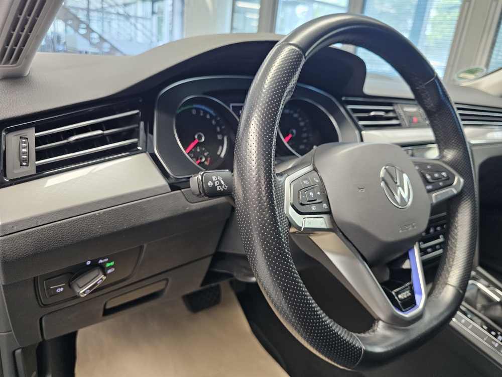 VW Passat Variant bei Hoffmann Automobile in Wolfsburg kaufen und sofort mitnehmen - Bild 28