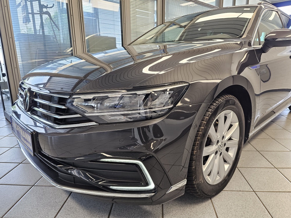 VW Passat Variant bei Hoffmann Automobile in Wolfsburg kaufen und sofort mitnehmen - Bild 34