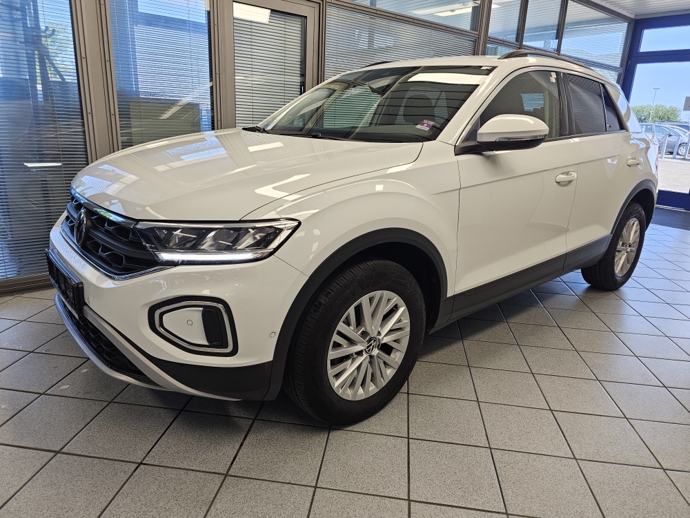 VW T-Roc Life für nur 17.900,- € bei Hoffmann Automobile in Wolfsburg kaufen und sofort mitnehmen