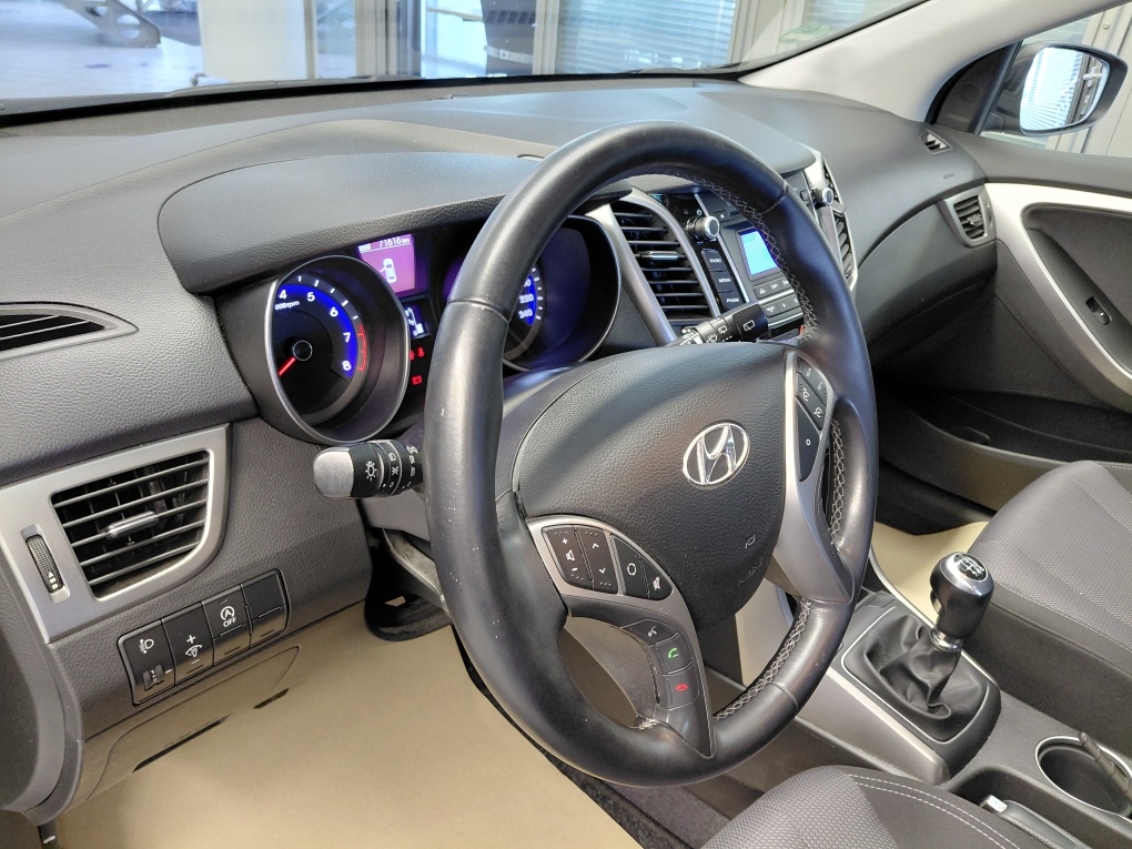 Hyundai i30 Kombi bei Hoffmann Automobile in Wolfsburg kaufen und sofort mitnehmen - Bild 14