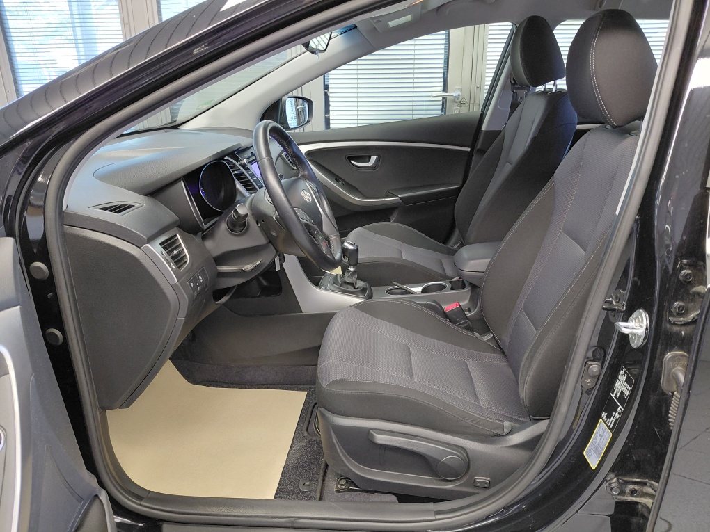 Hyundai i30 Kombi bei Hoffmann Automobile in Wolfsburg kaufen und sofort mitnehmen - Bild 15