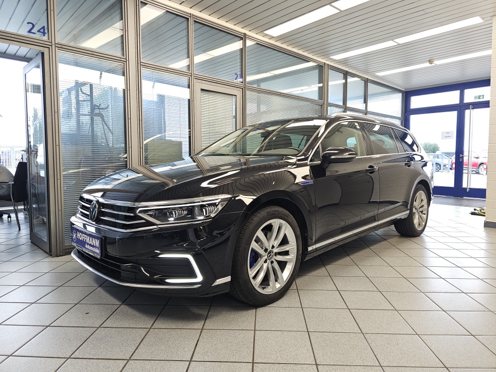 VW Passat Variant bei Hoffmann Automobile in Wolfsburg kaufen und sofort mitnehmen - Bild 1