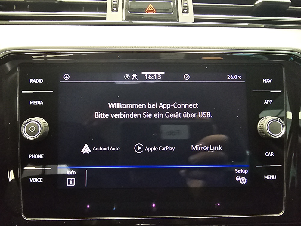 VW Passat Variant bei Hoffmann Automobile in Wolfsburg kaufen und sofort mitnehmen - Bild 17