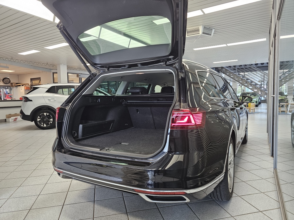 VW Passat Variant bei Hoffmann Automobile in Wolfsburg kaufen und sofort mitnehmen - Bild 2
