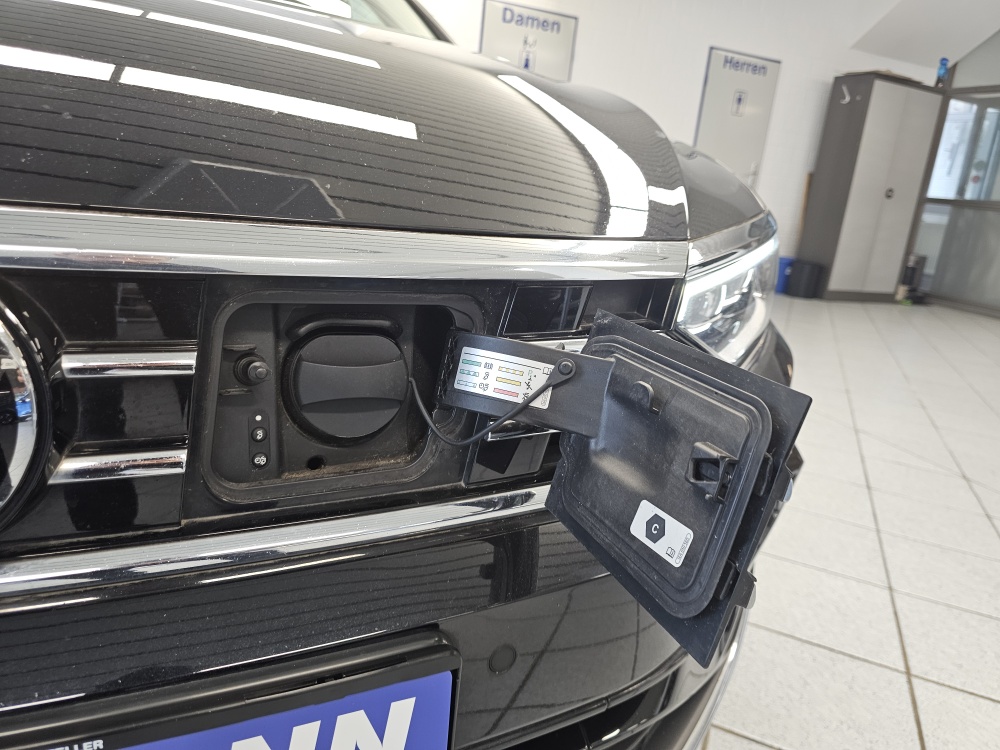 VW Passat Variant bei Hoffmann Automobile in Wolfsburg kaufen und sofort mitnehmen - Bild 37