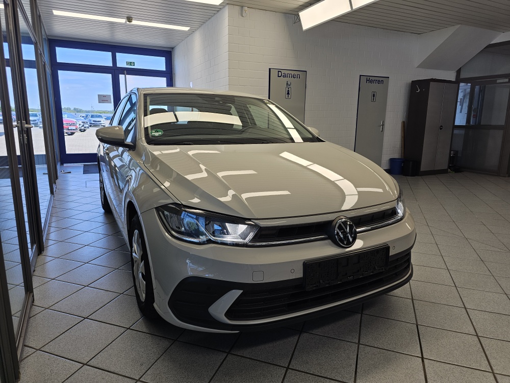 VW Polo bei Hoffmann Automobile in Wolfsburg kaufen und sofort mitnehmen - Bild 24