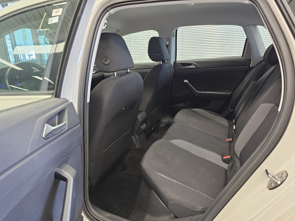 VW Polo bei Hoffmann Automobile in Wolfsburg kaufen und sofort mitnehmen - Bild 4