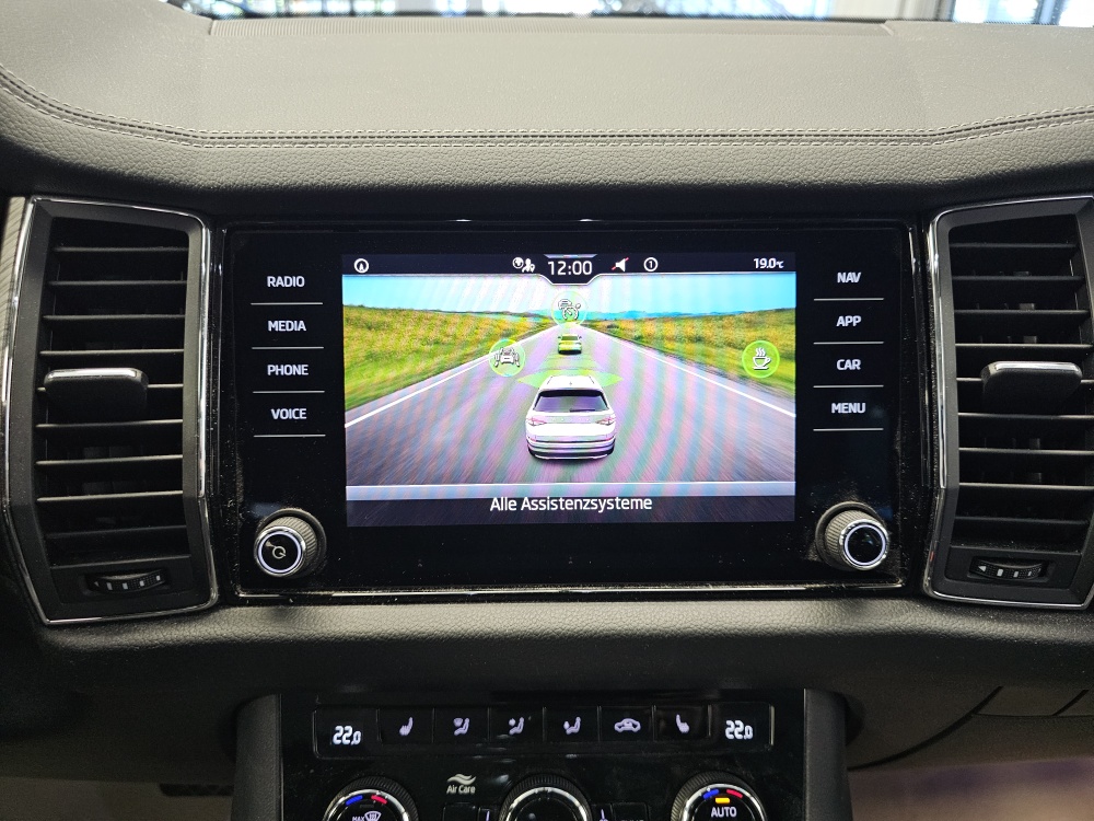Skoda Kodiaq bei Hoffmann Automobile in Wolfsburg kaufen und sofort mitnehmen - Bild 17