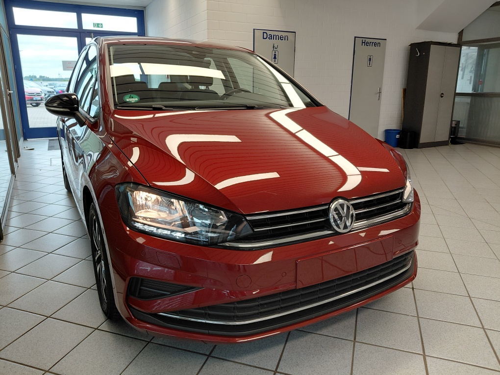 VW Golf Sportsvan bei Hoffmann Automobile in Wolfsburg kaufen und sofort mitnehmen - Bild 22