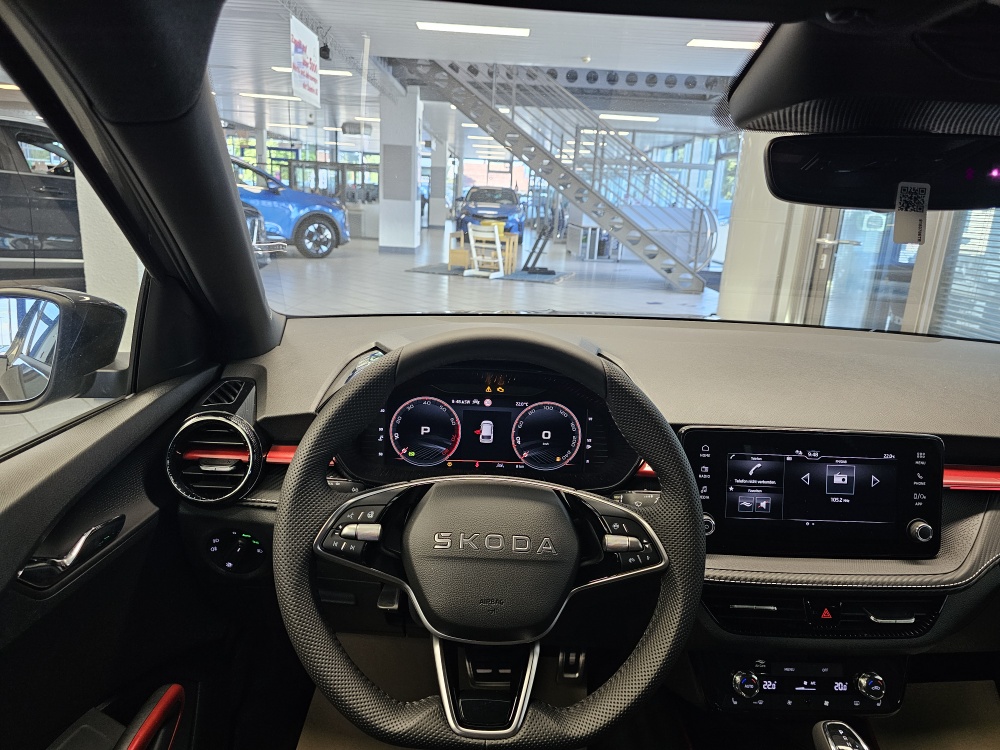 Skoda Fabia bei Hoffmann Automobile in Wolfsburg kaufen und sofort mitnehmen - Bild 18