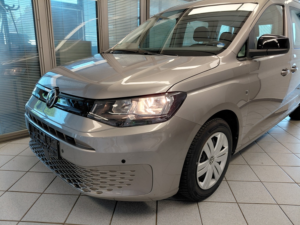 VW Caddy Maxi bei Hoffmann Automobile in Wolfsburg kaufen und sofort mitnehmen - Bild 25